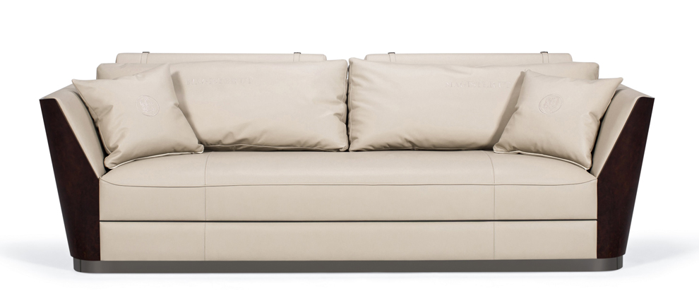 四人位沙發(fā)