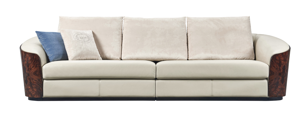 四人位沙發(fā)